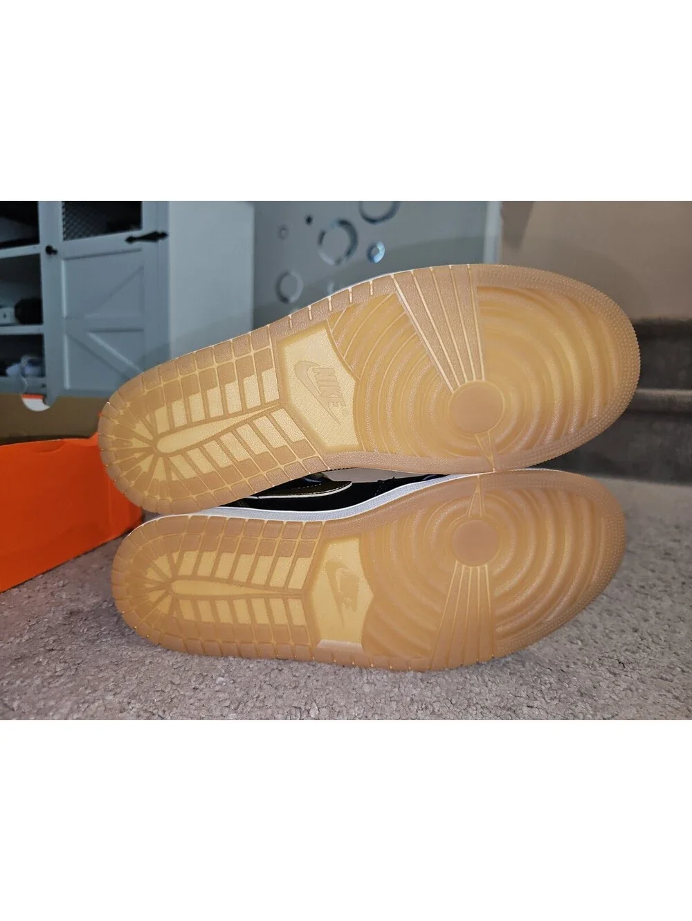 Size 10.5 - Air Jordan 1 Retro OG High Black Gold